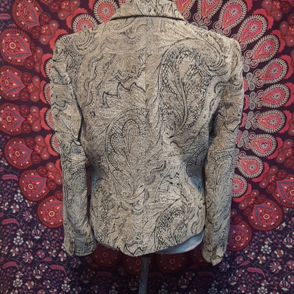 🌻Grace elements blazer - Picture 4 of 5